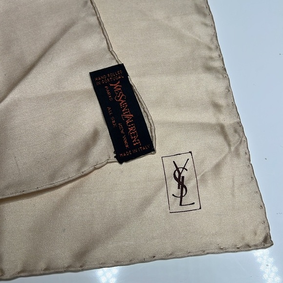 Yves Saint Laurent 19” Beige Cream 100% Silk Scarf - New - Picture 2 of 3